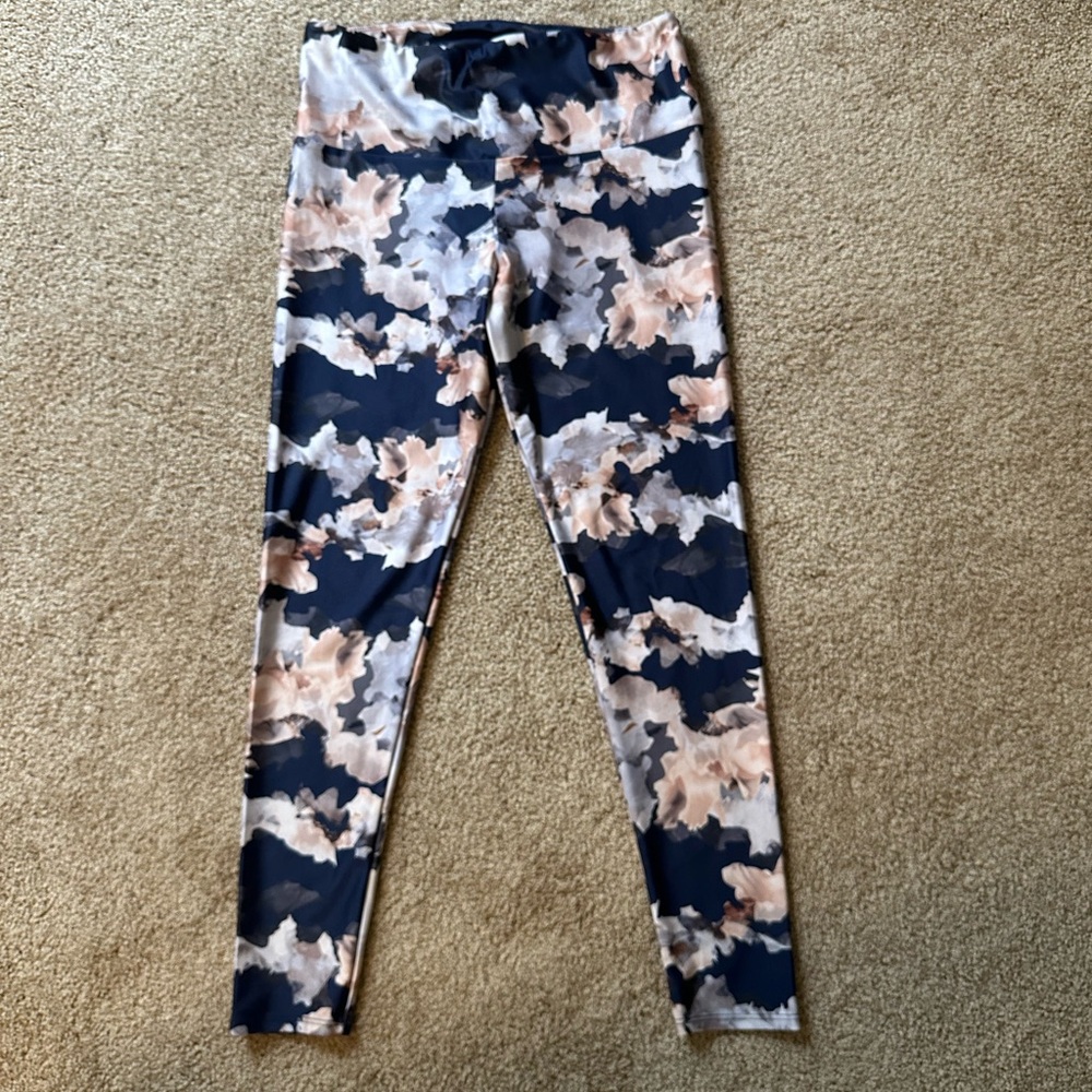 Onzie Large Yoga pants